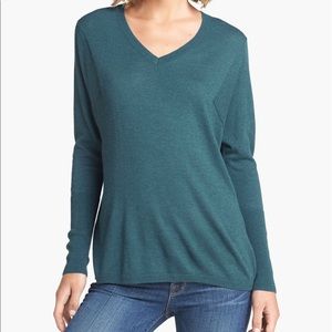 Trouve V-neck high/low sweater NWOT